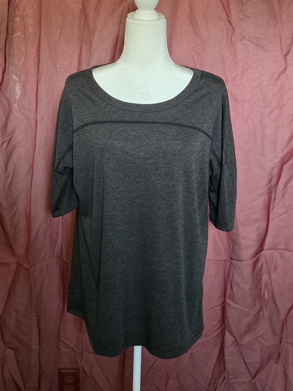 HEIMISH USA Charcoal Scoop Neck Short Sleeve Top